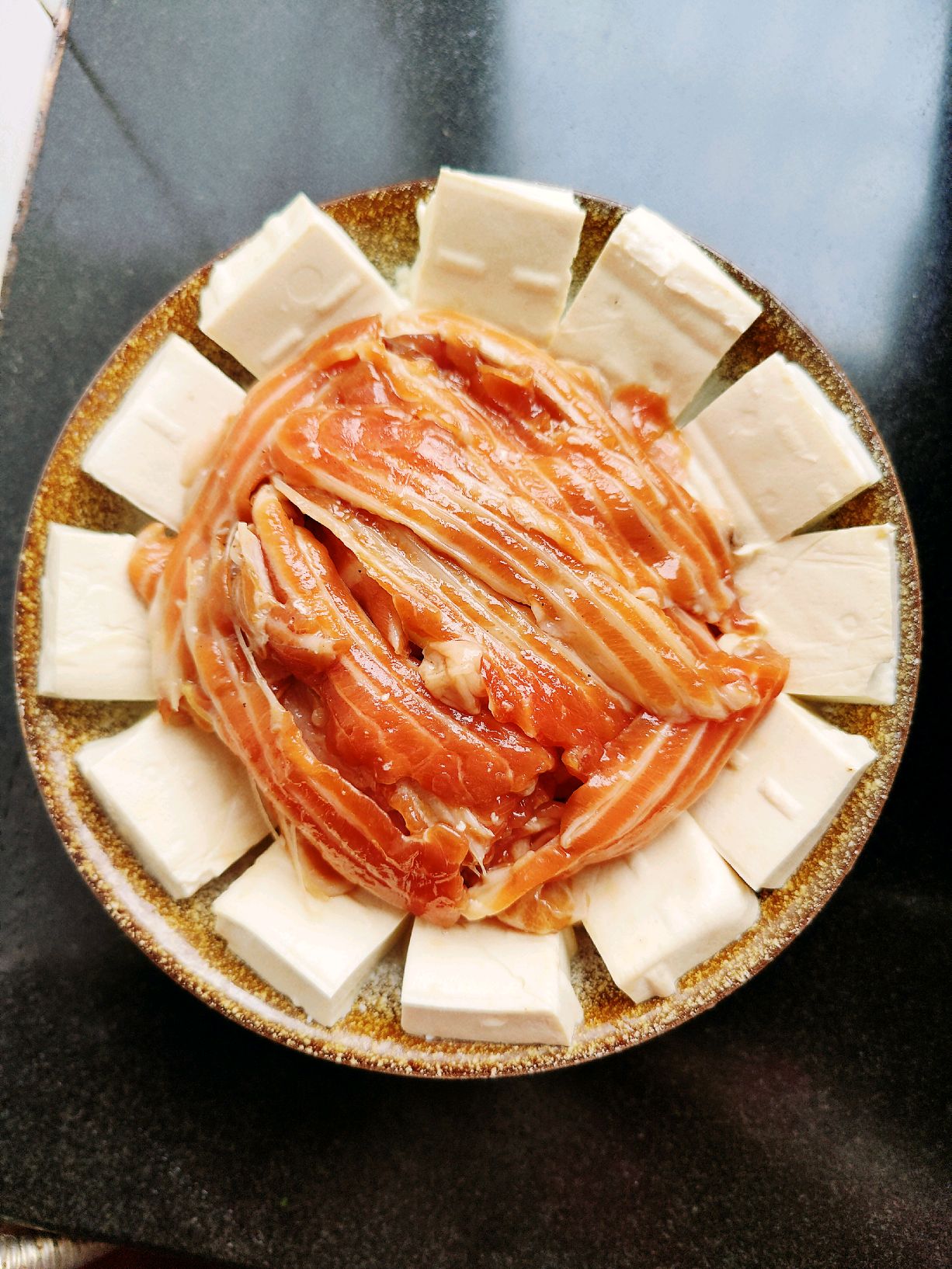 三文鱼楠扣豆腐
