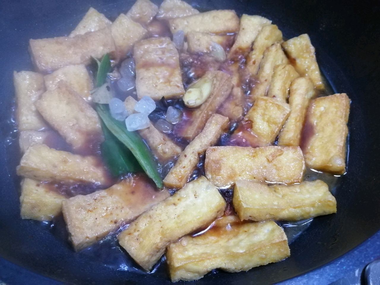 五香卤豆腐