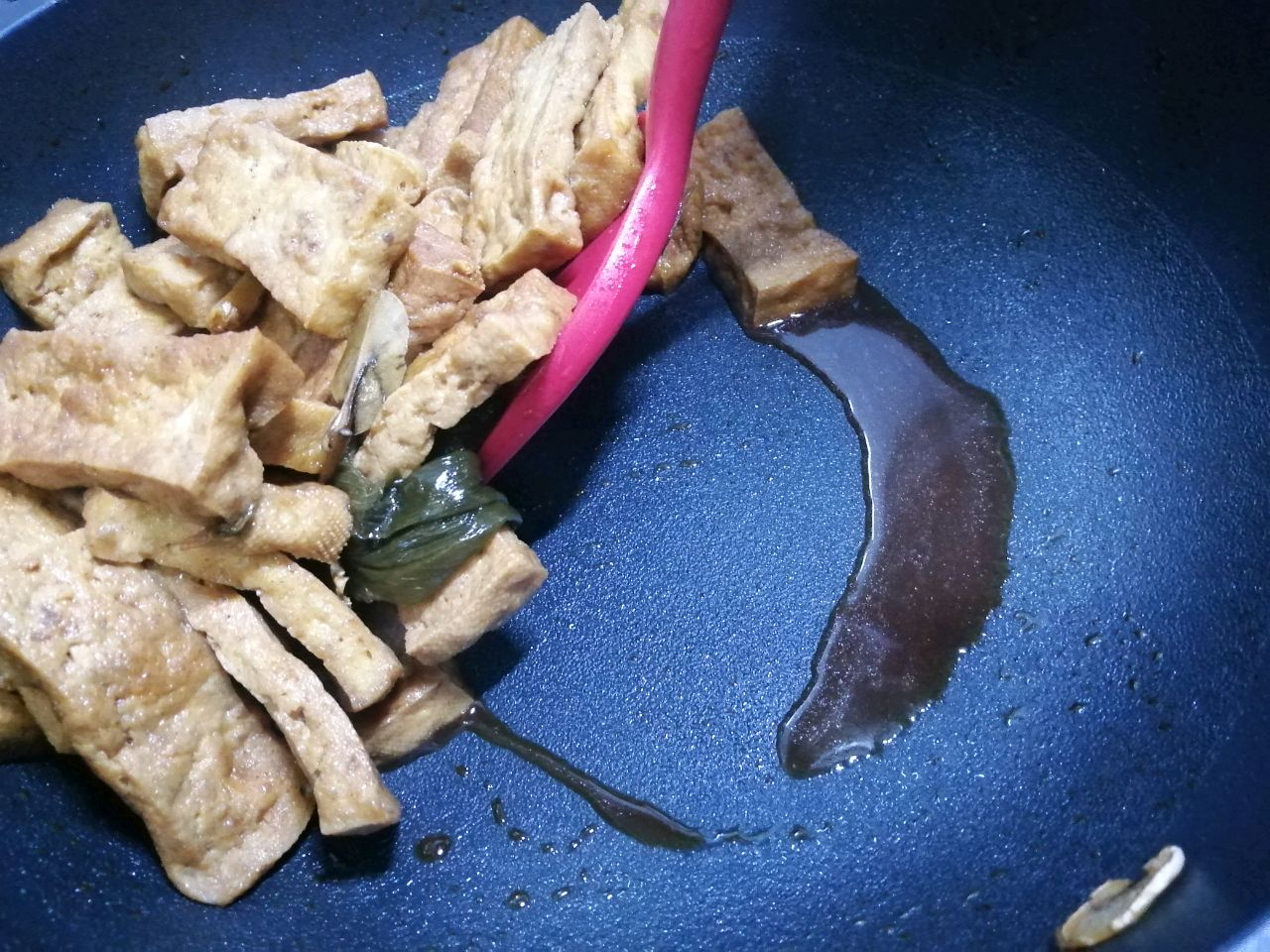 五香卤豆腐