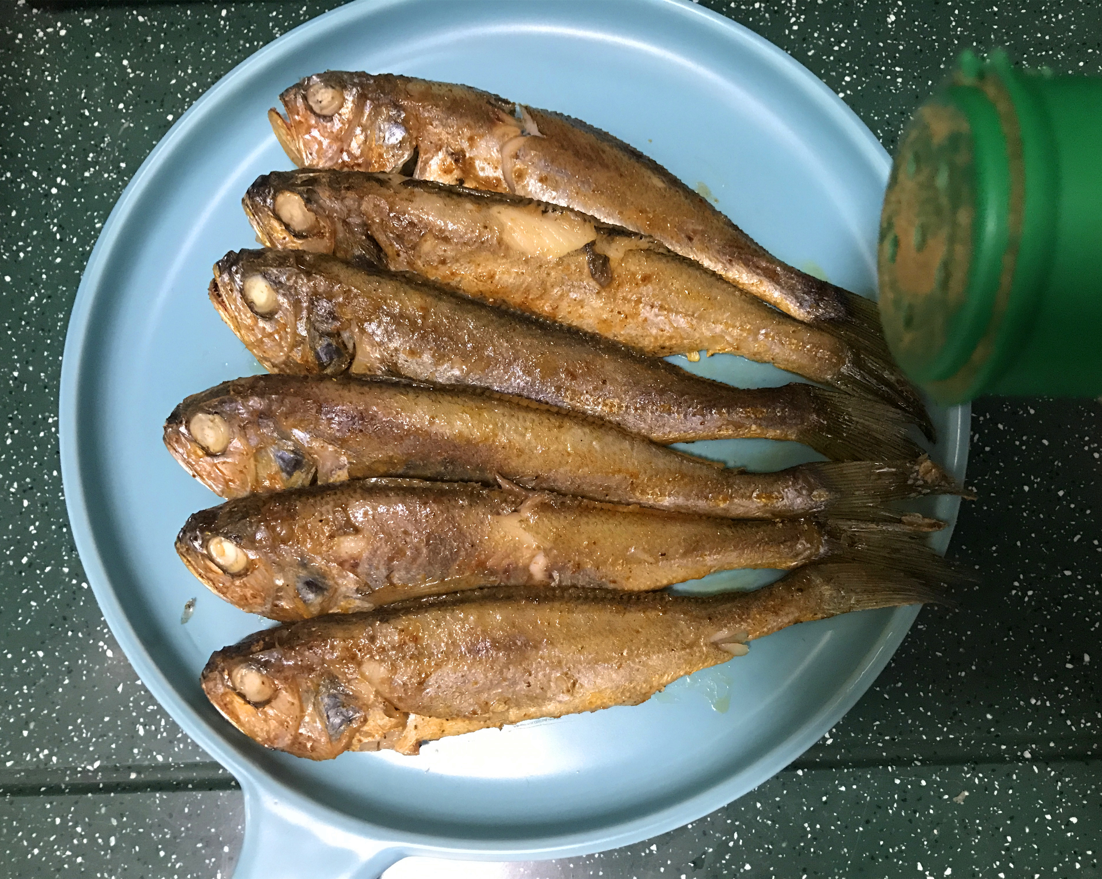 奥尔良烤小黄鱼