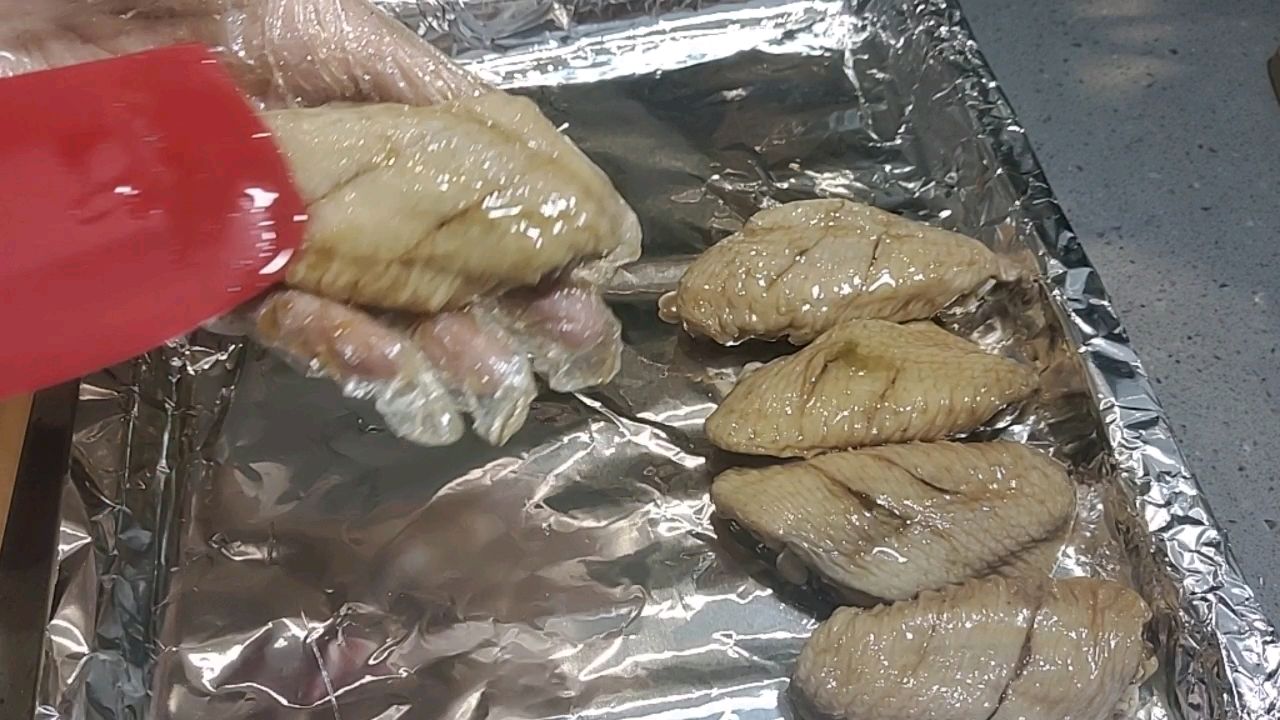 奥尔良蜜汁烤鸡翅