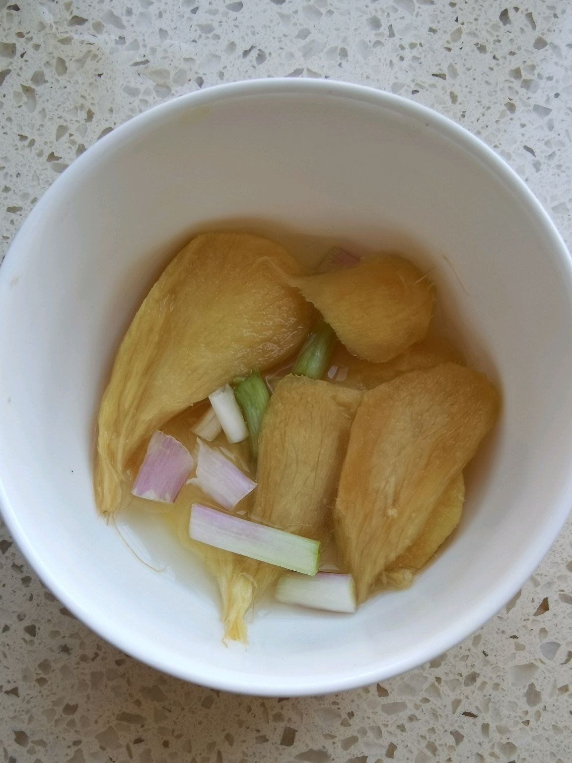 巴沙鱼丸汤（自制鱼丸）