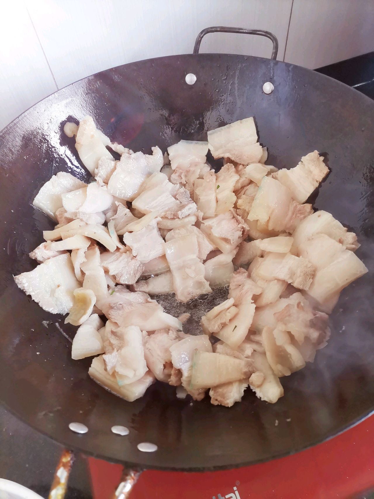 巴适板了好吃惨了— 香香回锅肉