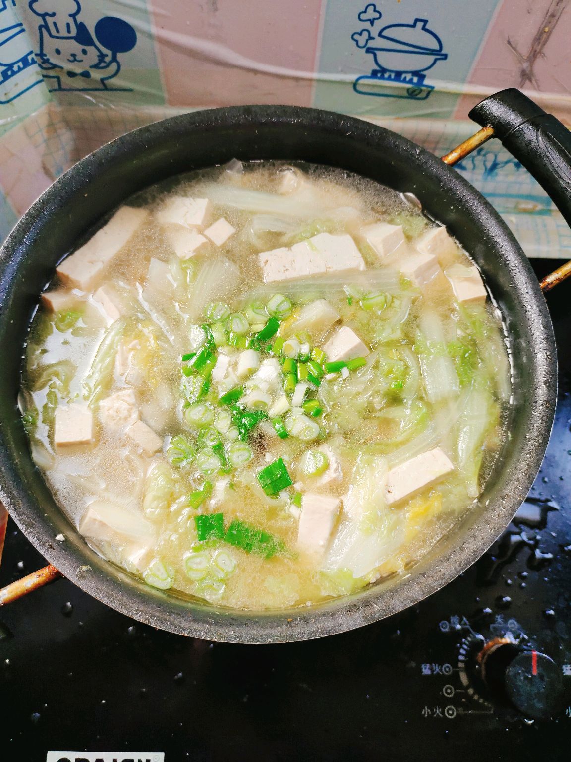 白菜豆腐粉丝汤