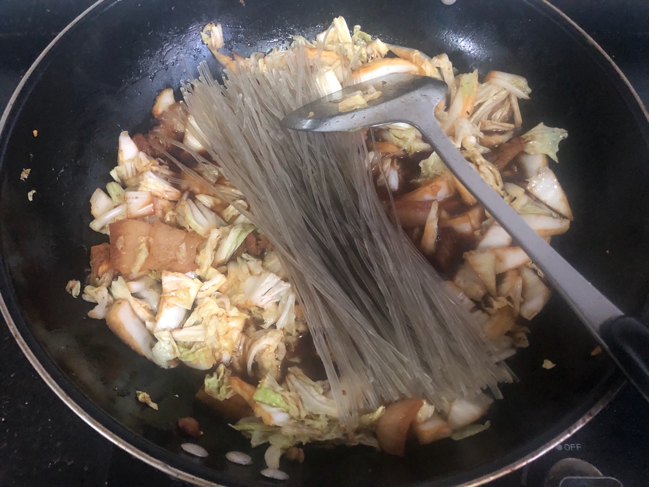 白菜炖粉丝