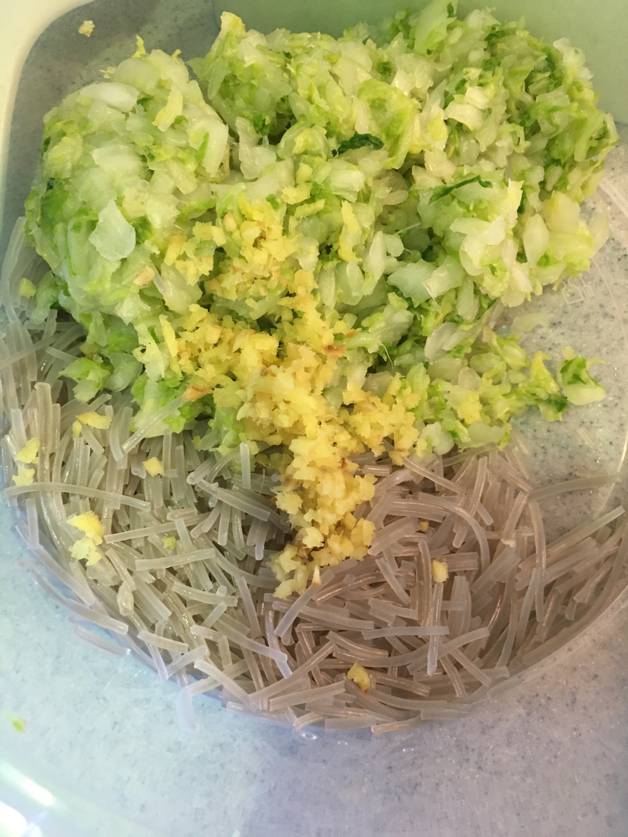 白菜粉丝鸡蛋包