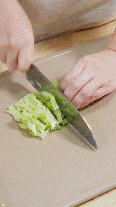 白菜鸡蛋豆腐卷【宝宝辅食】