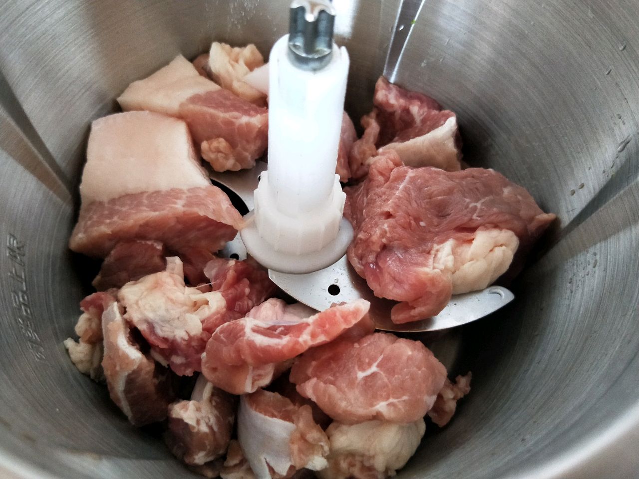 白菜虾米猪肉包子