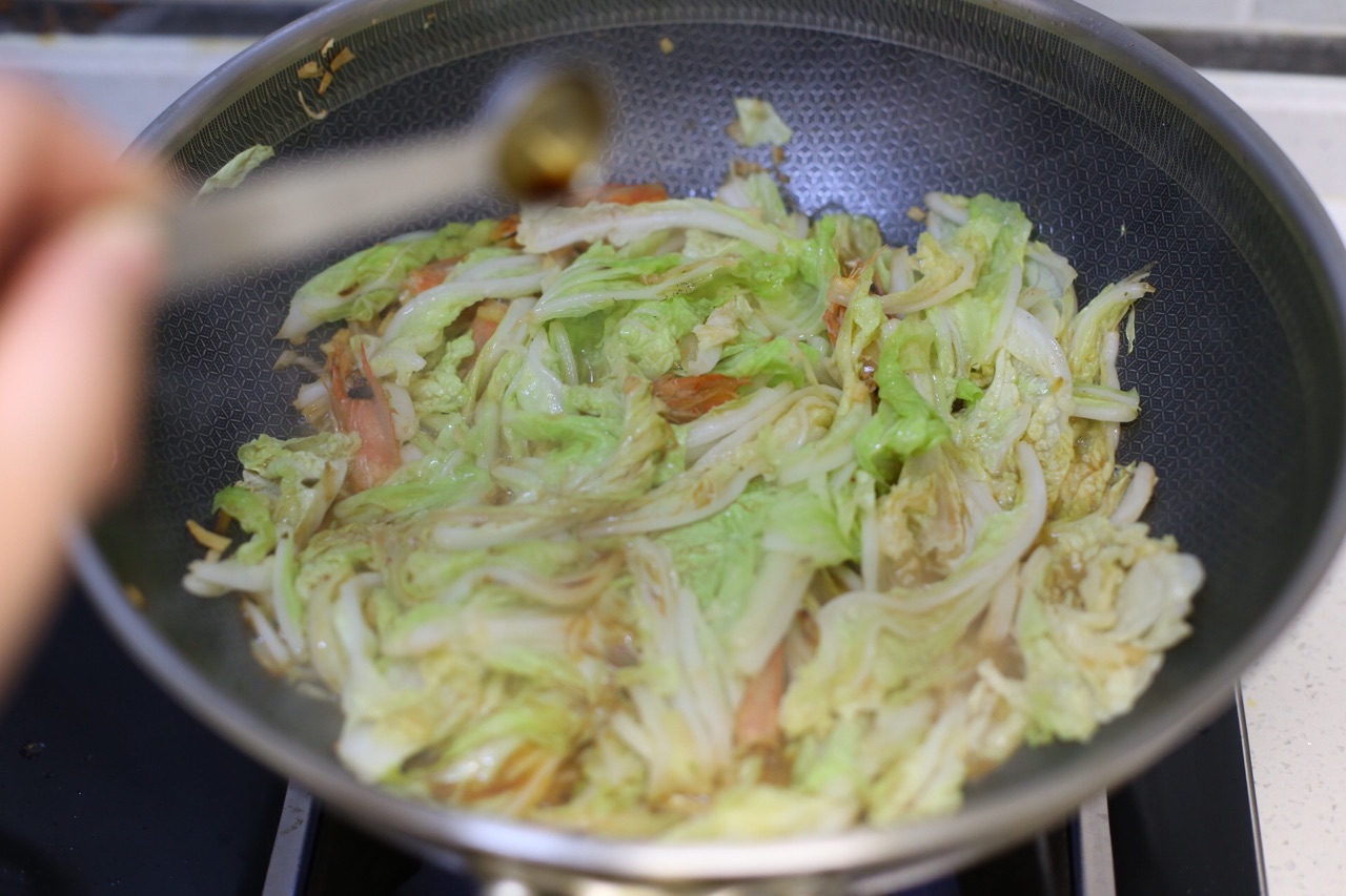 白菜鲜虾豆腐煲