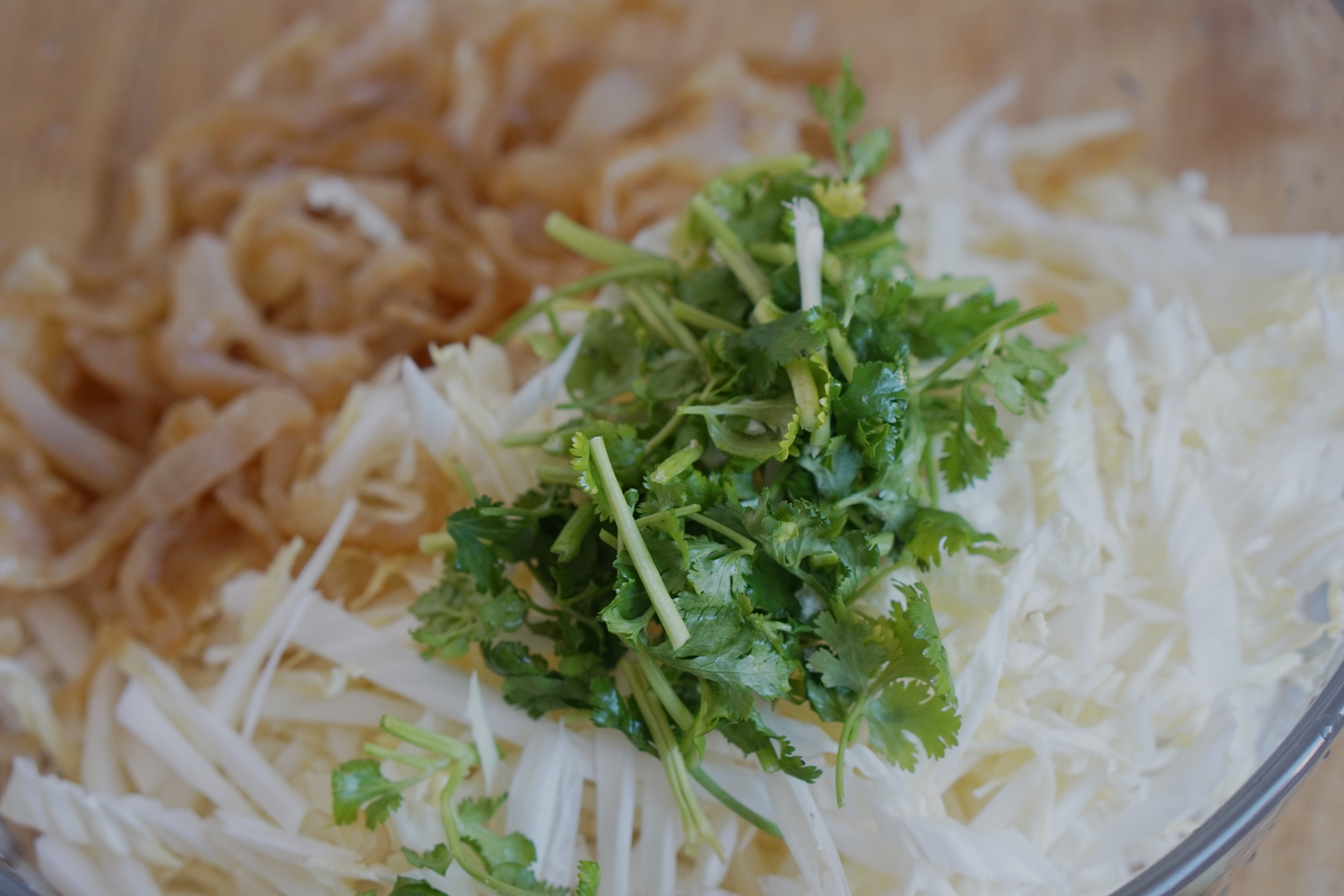 白菜心拌海蜇皮