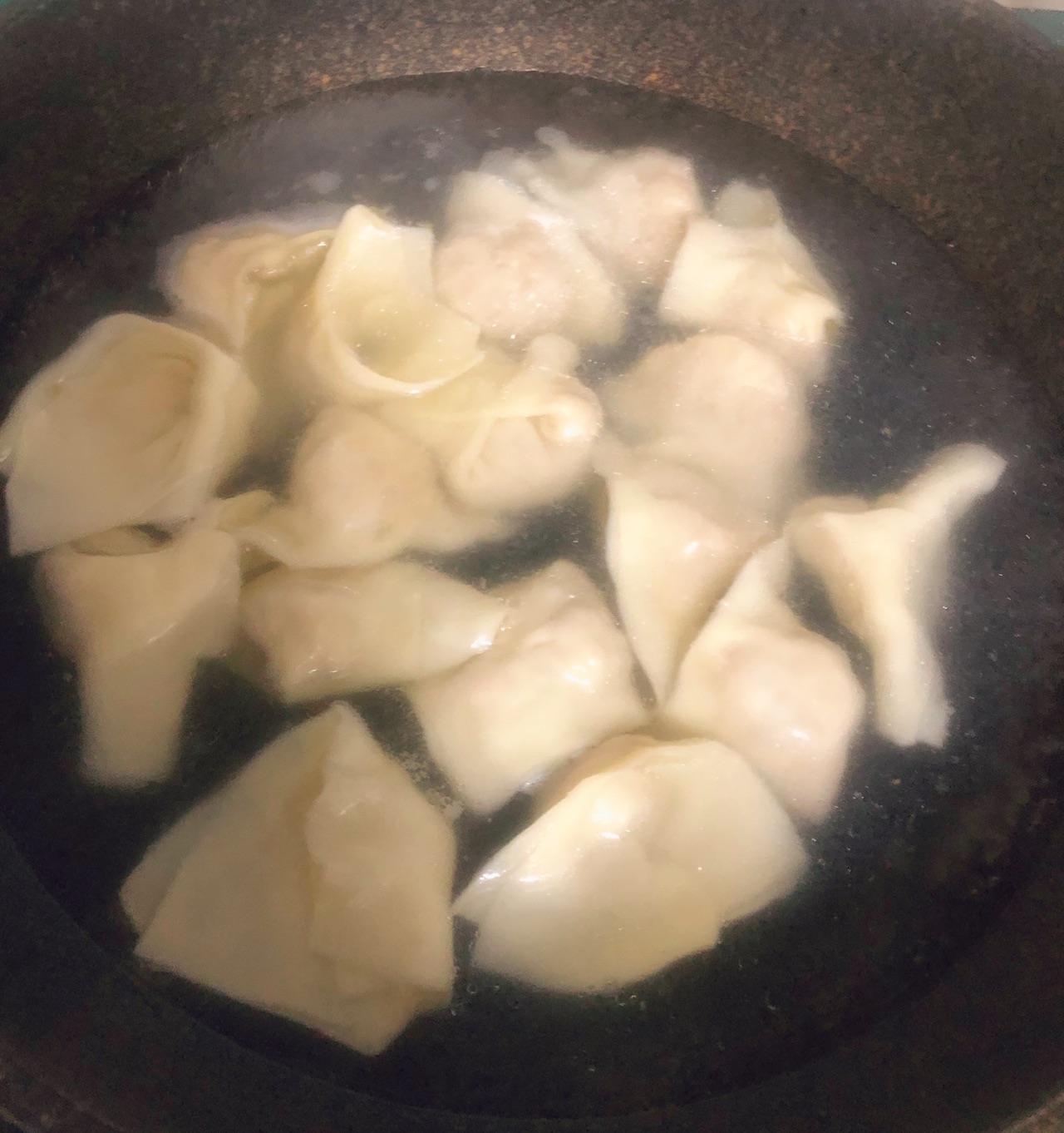 白菜猪肉虾仁馄饨
