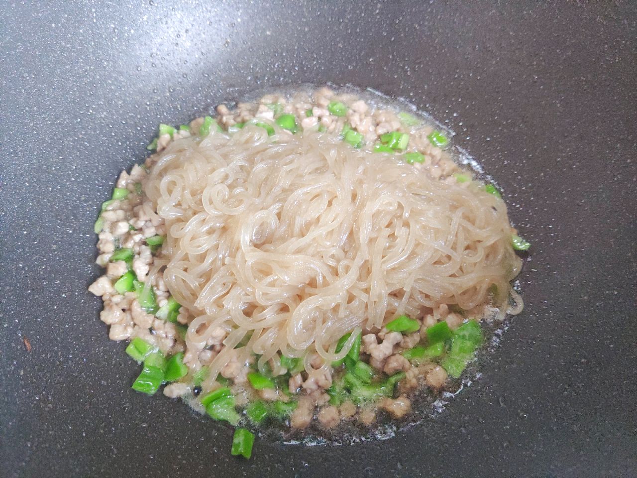 百吃不厌的肉末粉条（蚂蚁上树）
