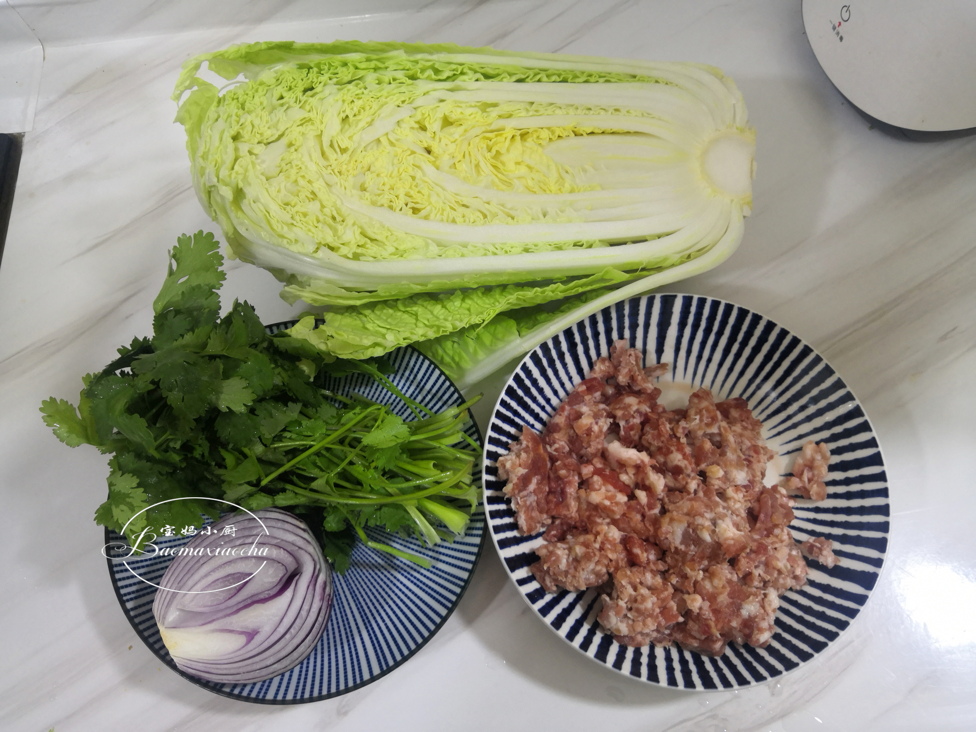 百吃不厌~猪肉白菜馅饺子