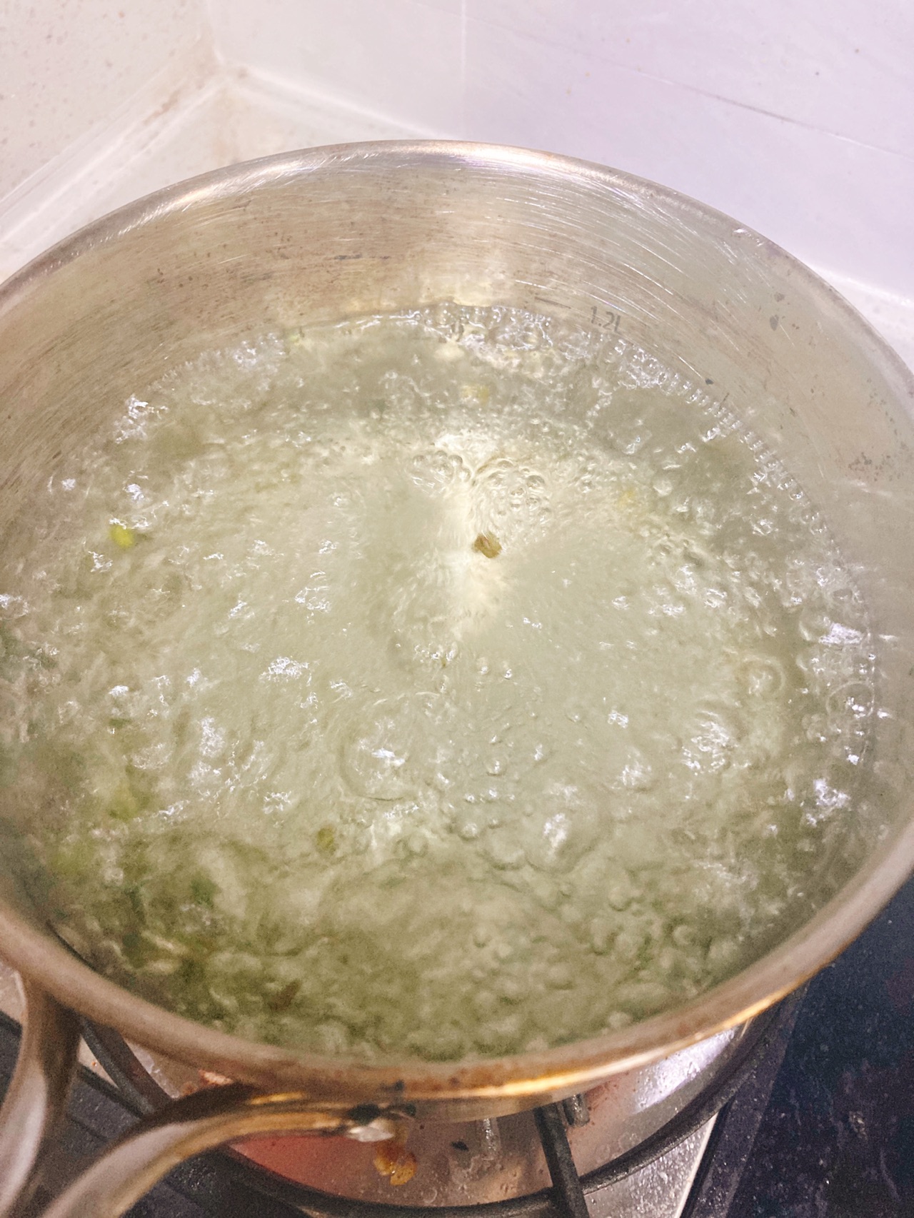 败火绿豆鸡蛋茶