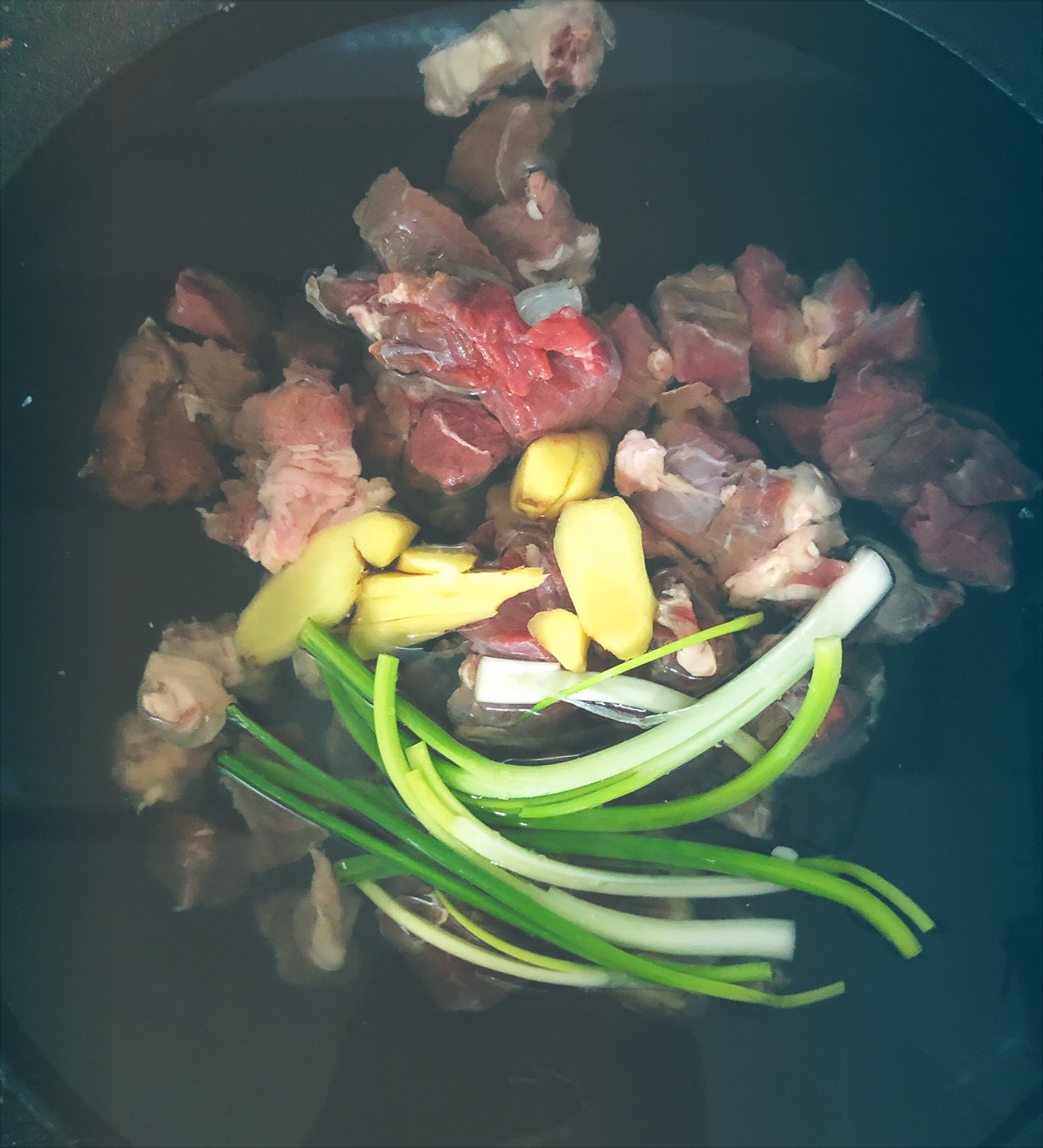 白萝卜炖牛肉