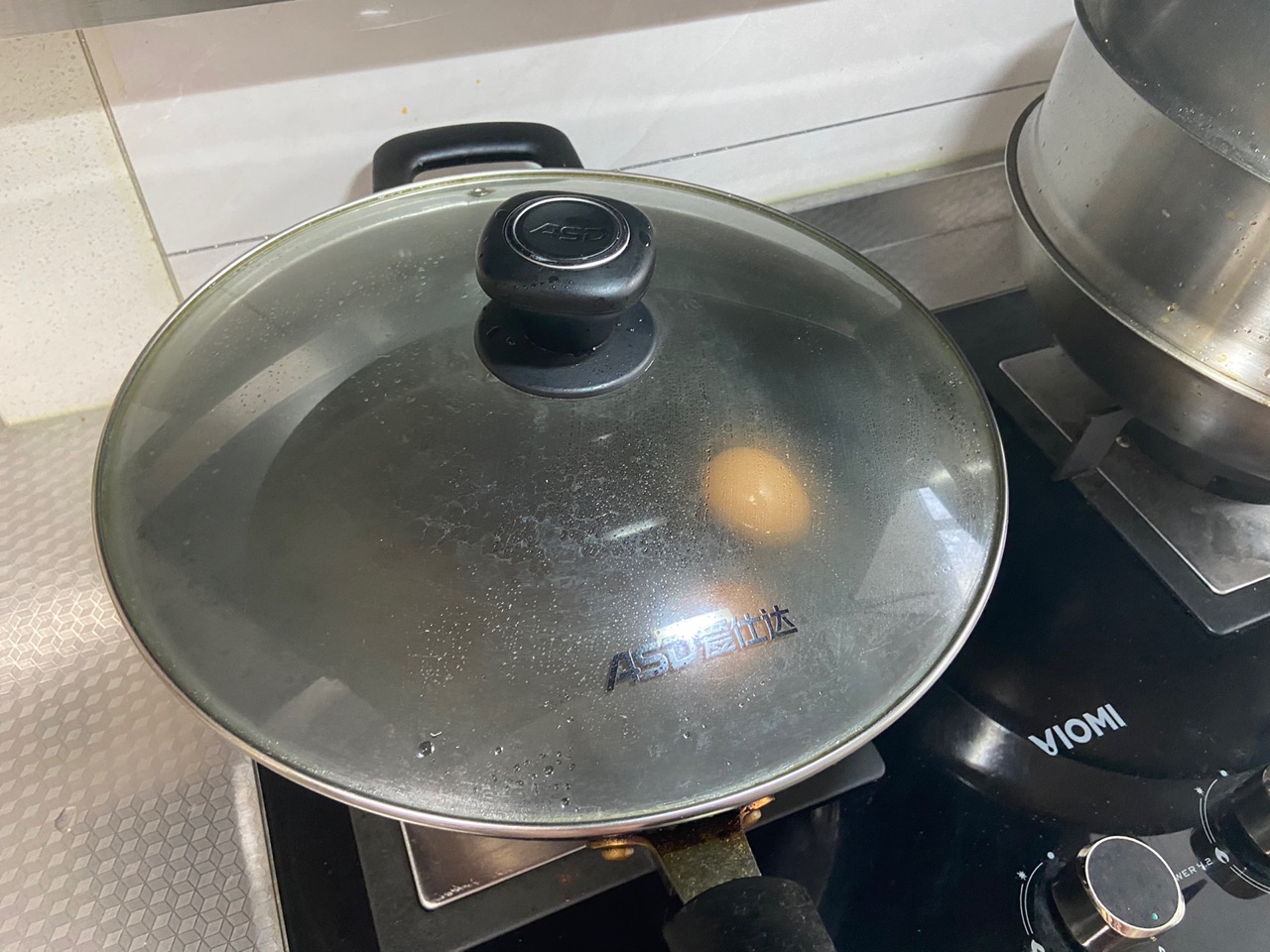 白水煮鸡蛋