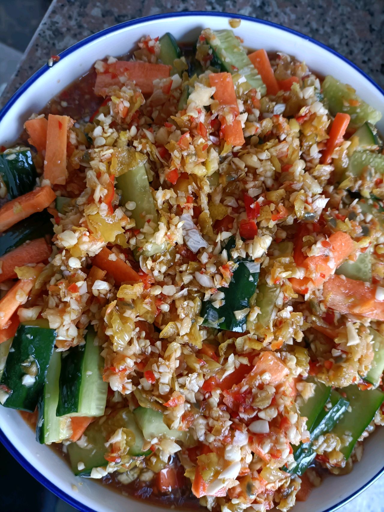 百香果柠檬泡椒鸡爪