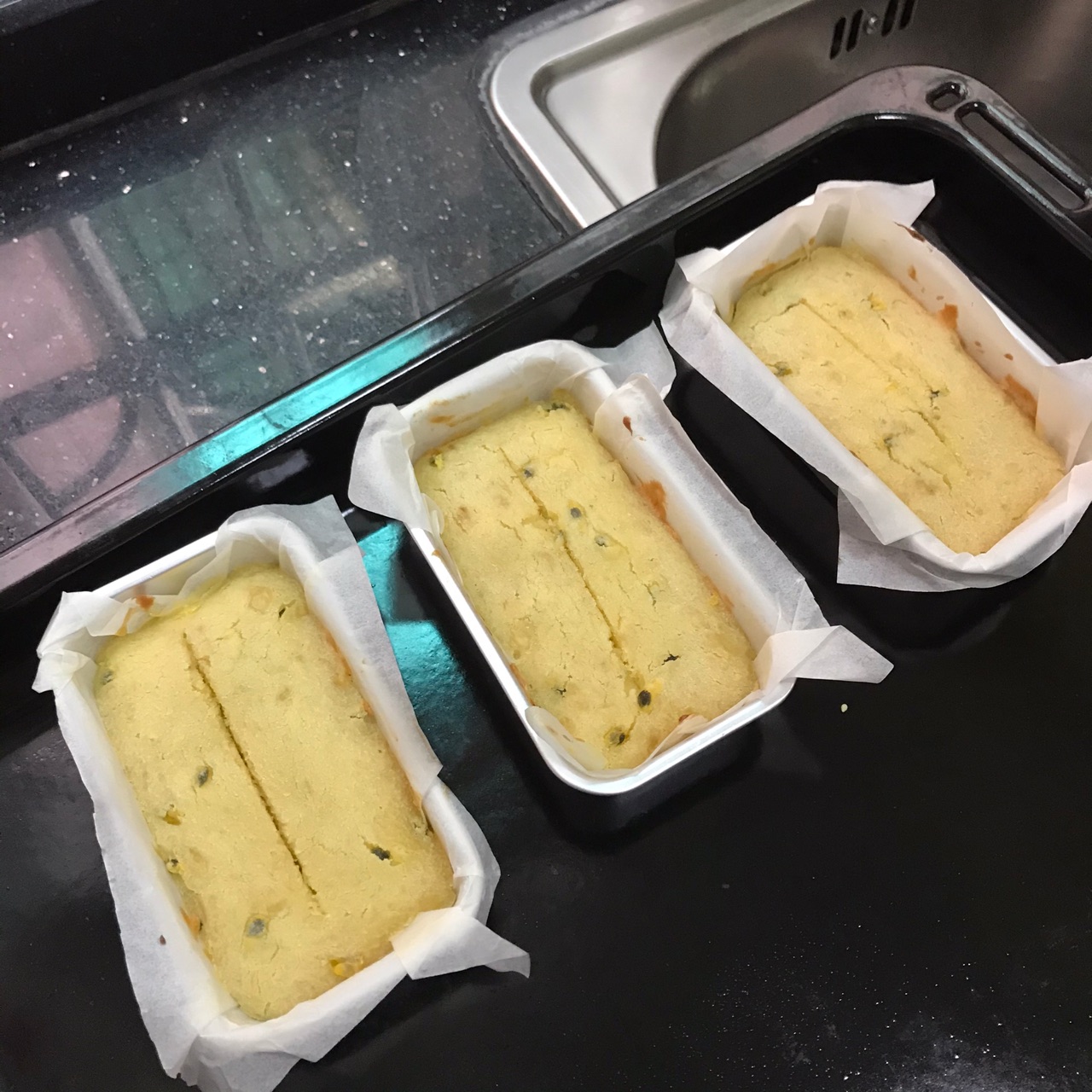 百香果香蕉磅蛋糕