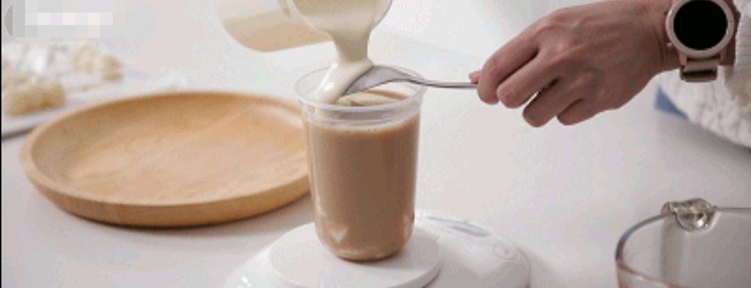 ——白玉小丸子豆乳奶茶——