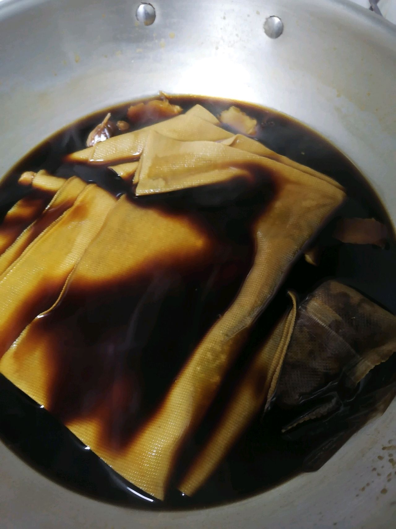 拌个鸡汁卤豆皮