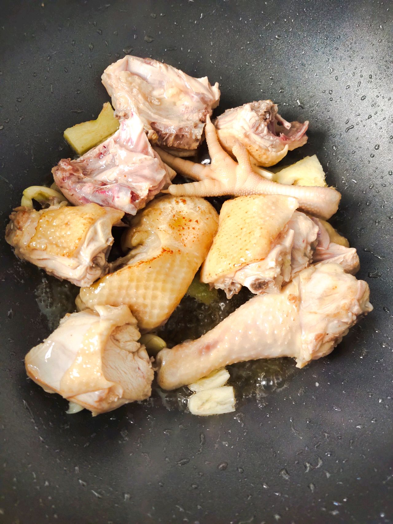 板栗炖鸡