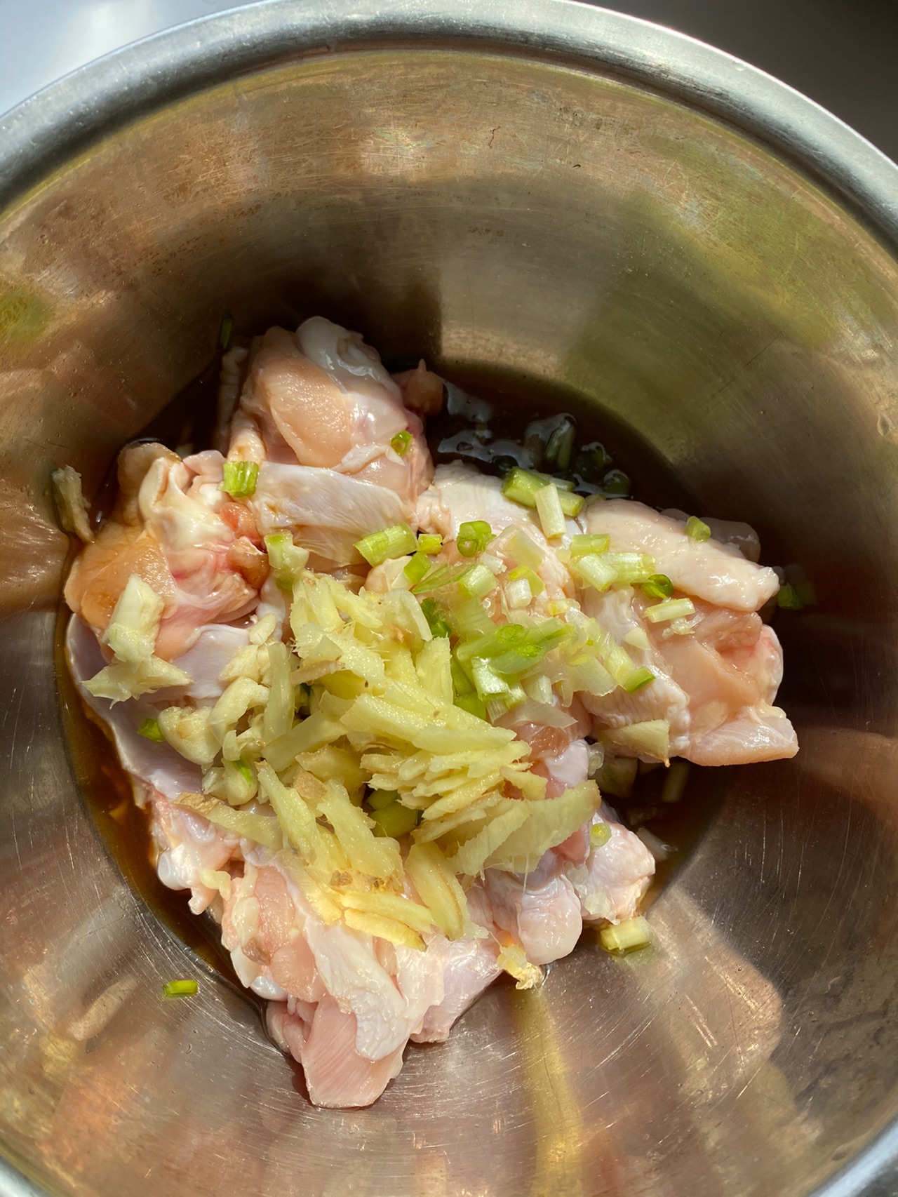 板栗红烧鸡翅根