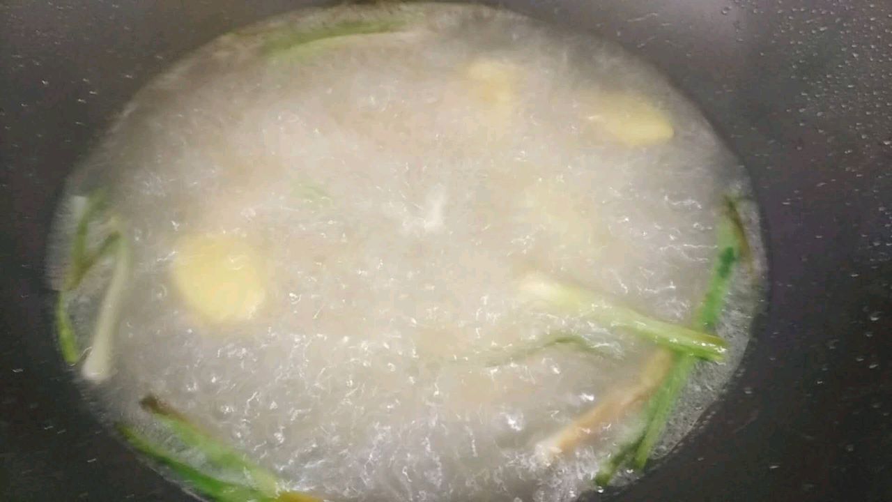 板栗煮白菜