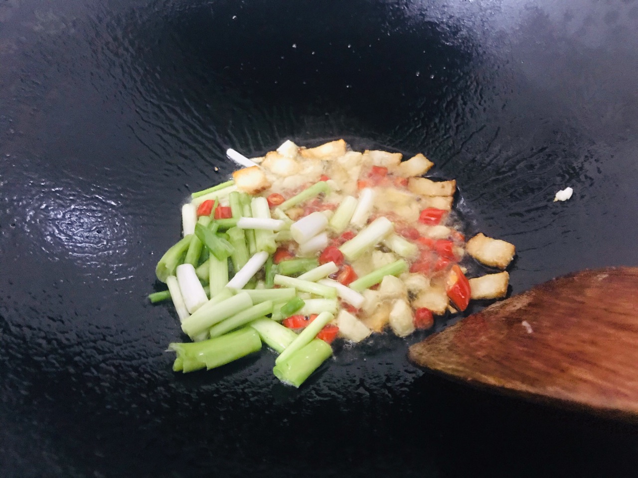 半山腰的杏鲍菇