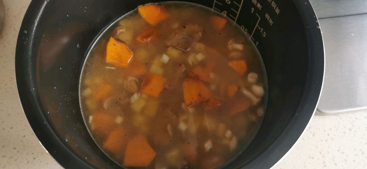宝宝版菌菇鸡腿饭
