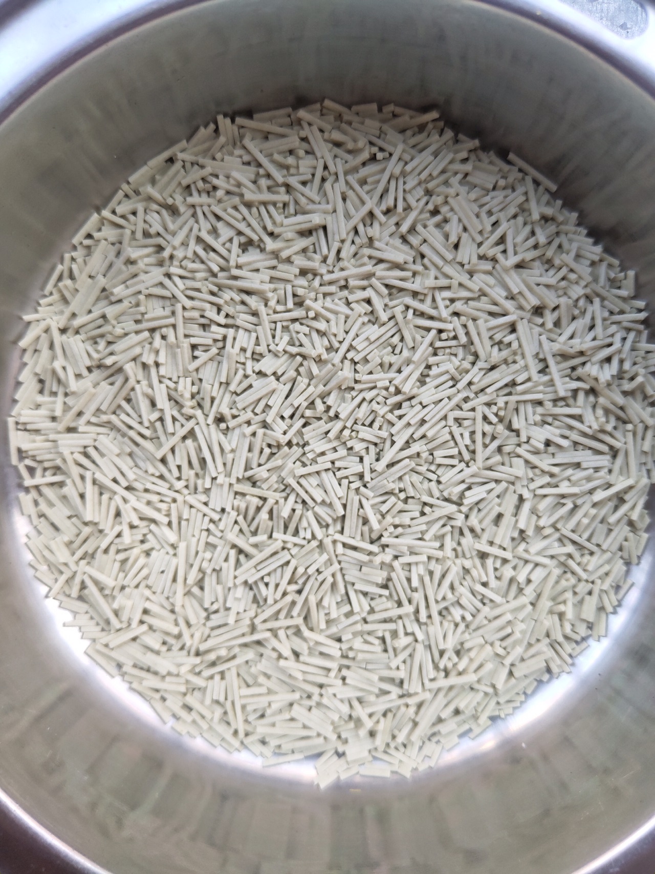 宝宝辅食：番茄鸡蛋粒粒面