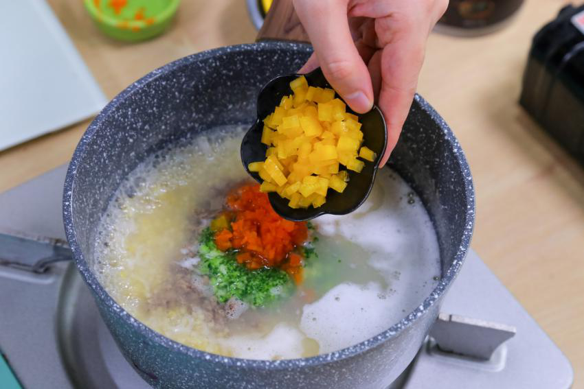 宝宝辅食-鸡肝杂蔬粥