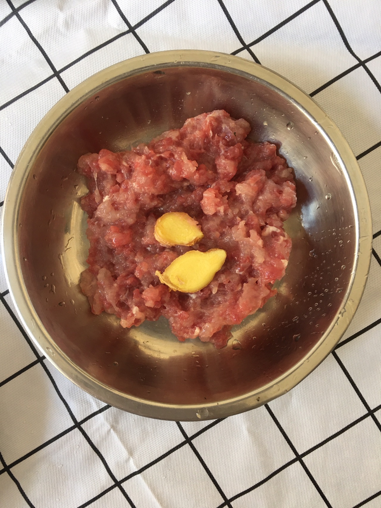 宝宝辅食：牛肉加猪肉胡萝卜粥