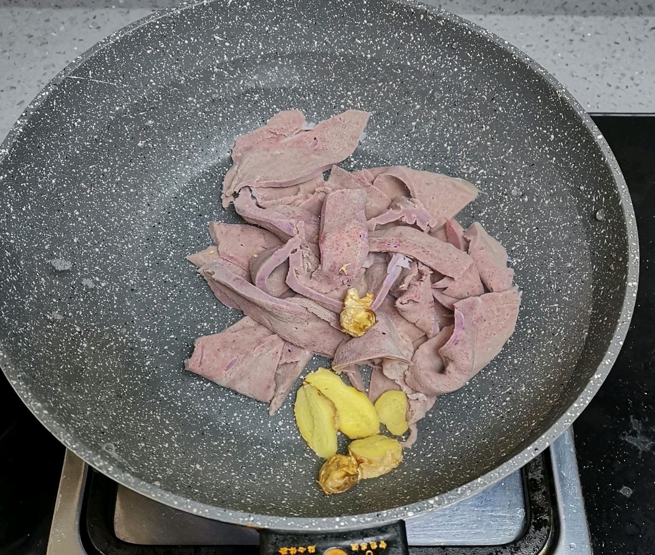 宝宝辅食•猪肝粉