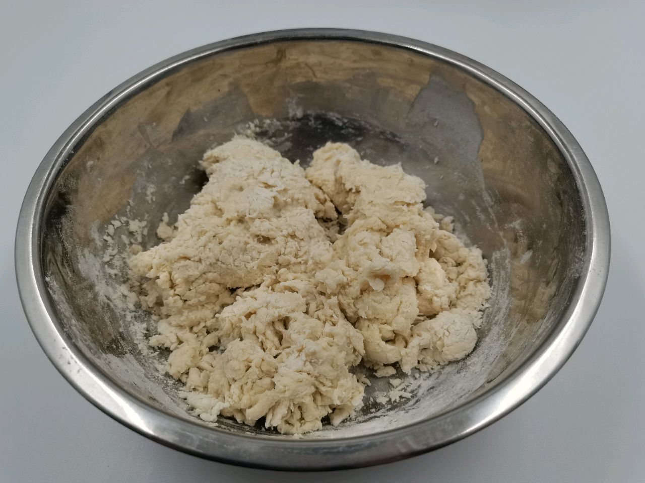 宝贝爱吃的奶香贝壳小馒头