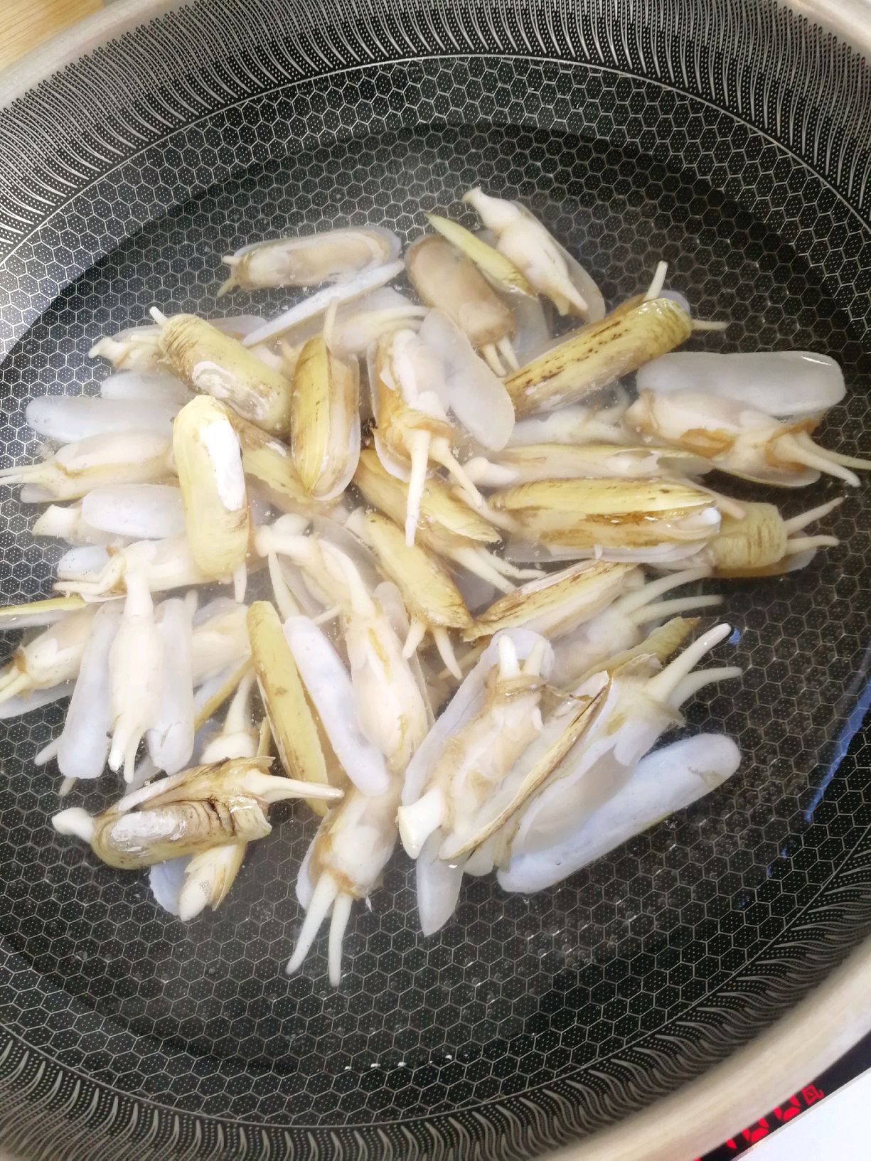 爆炒蛏子
