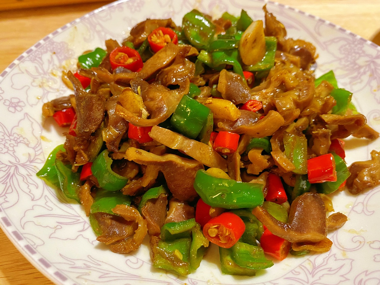 爆炒鸡胗