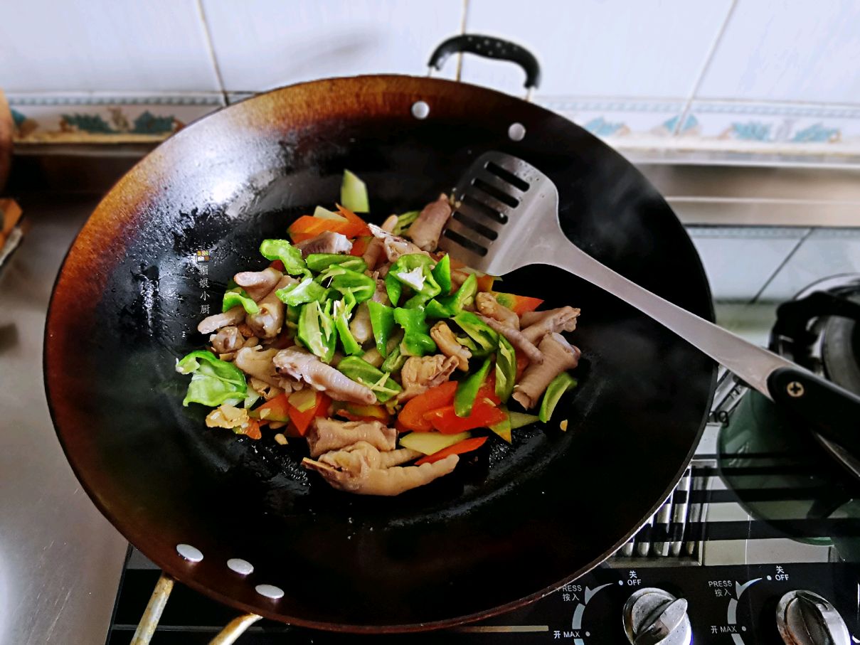 爆炒鸡爪