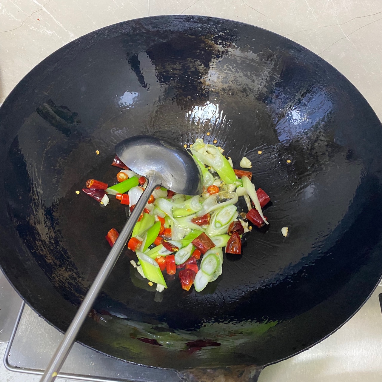 爆炒土豆丝——家常口味