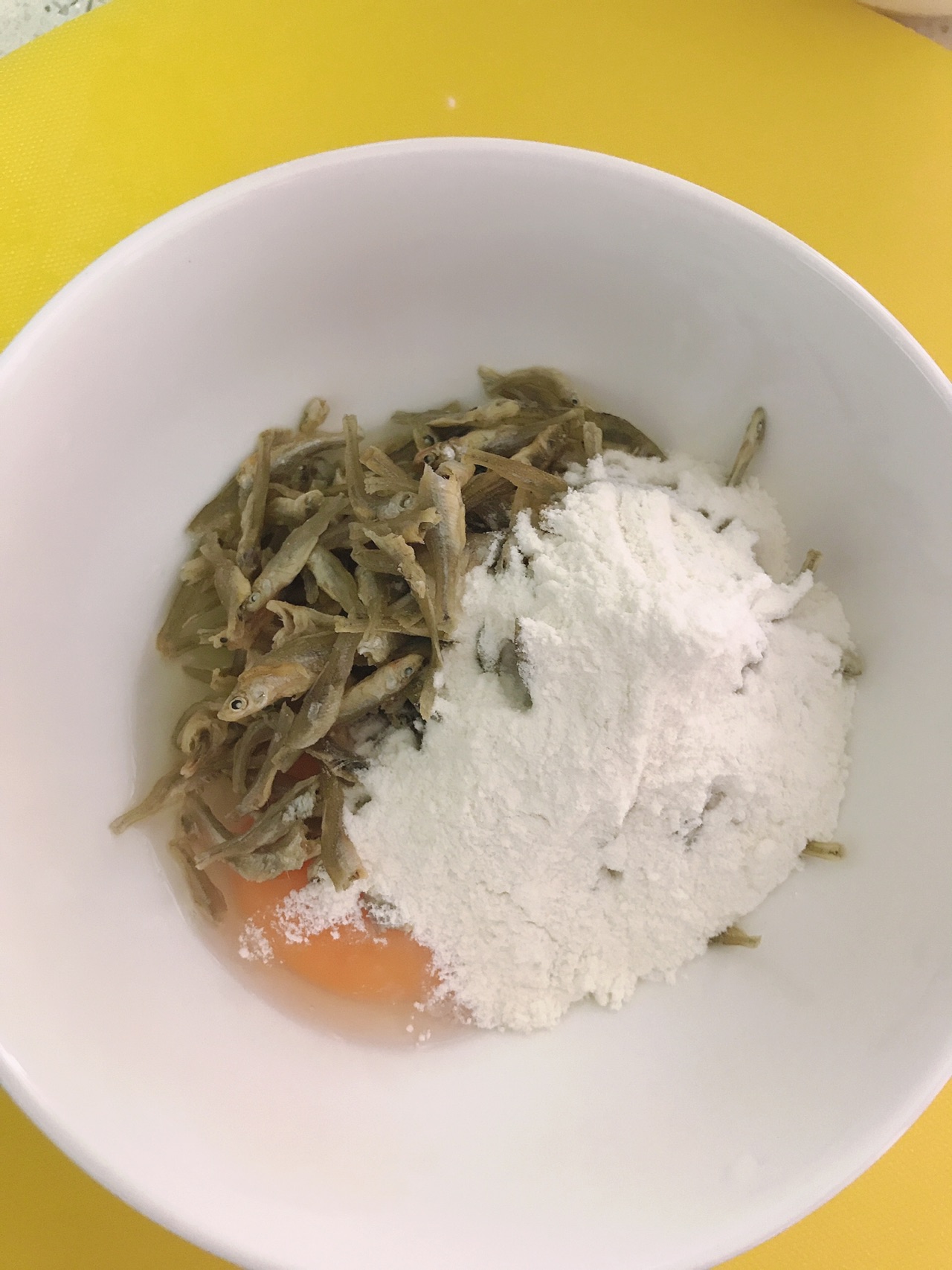 爆炒香酥小鱼干