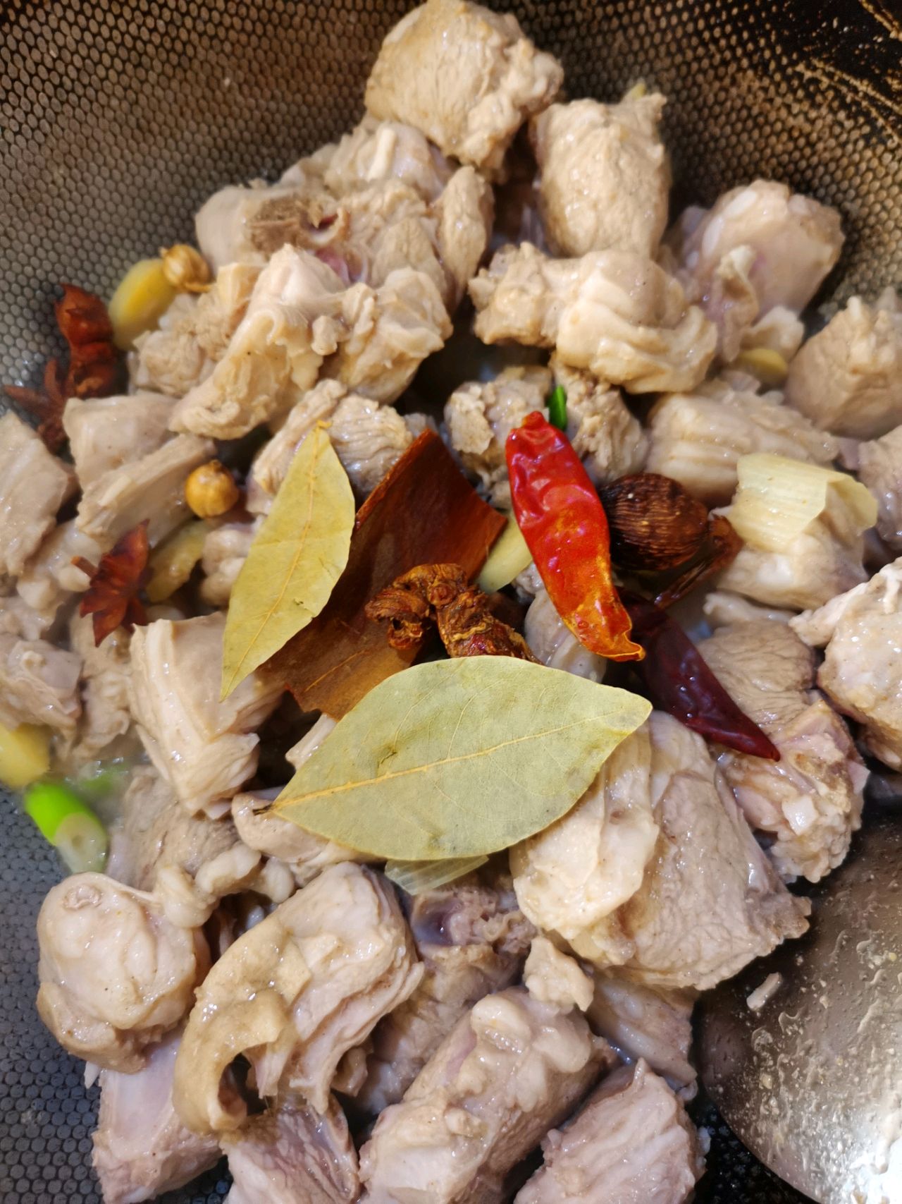 爆炒羊羔肉