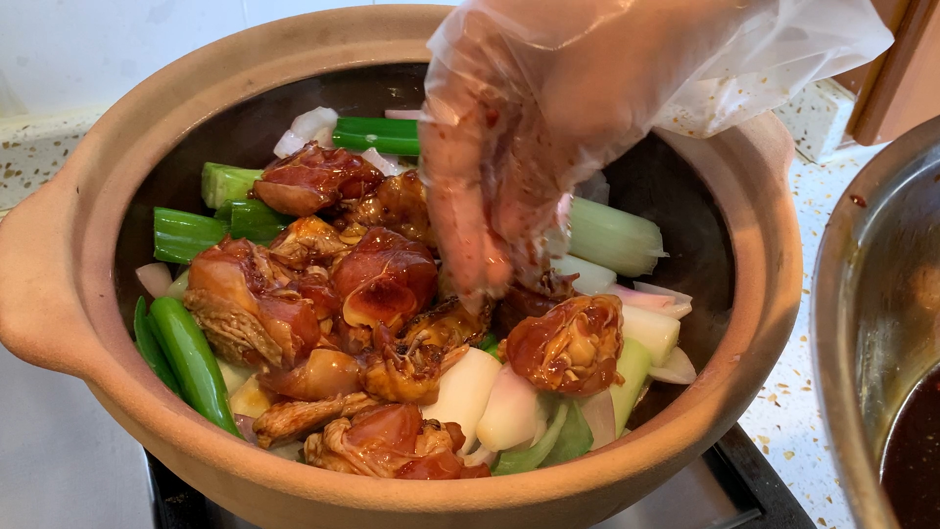 鲍鱼鸡煲