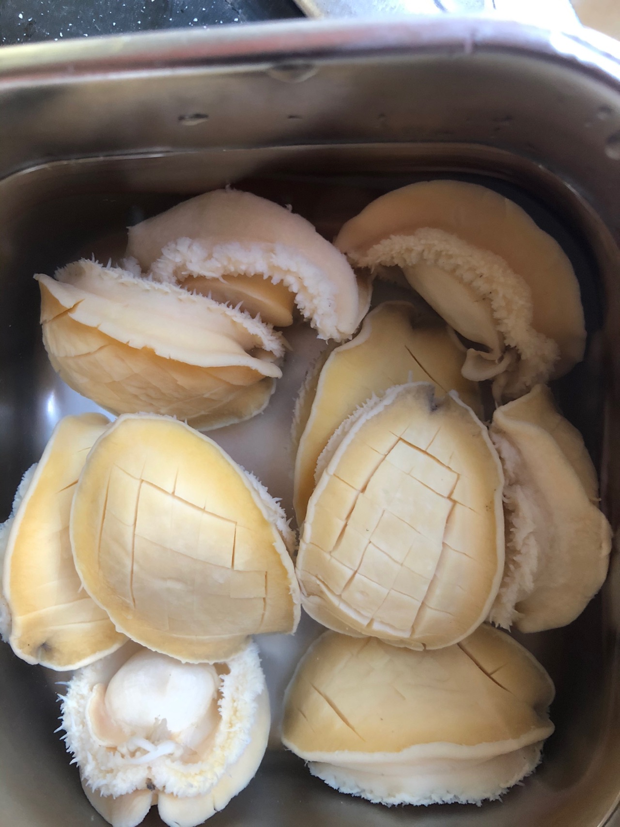 鲍鱼排骨汤