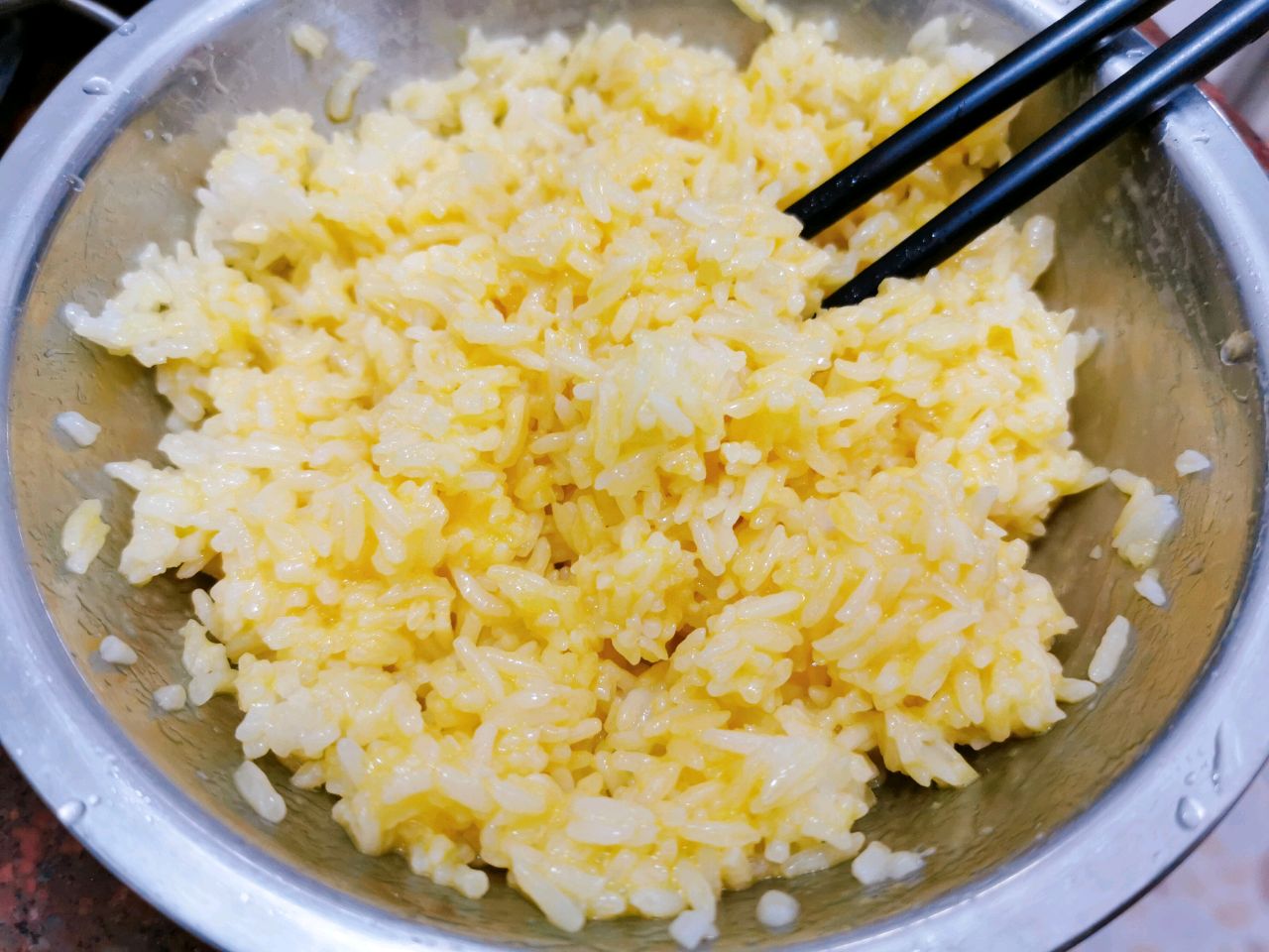 鲍汁蚝油青椒鱿鱼黄金蛋炒饭