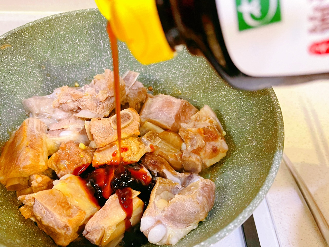 鲍汁蚝油肉排