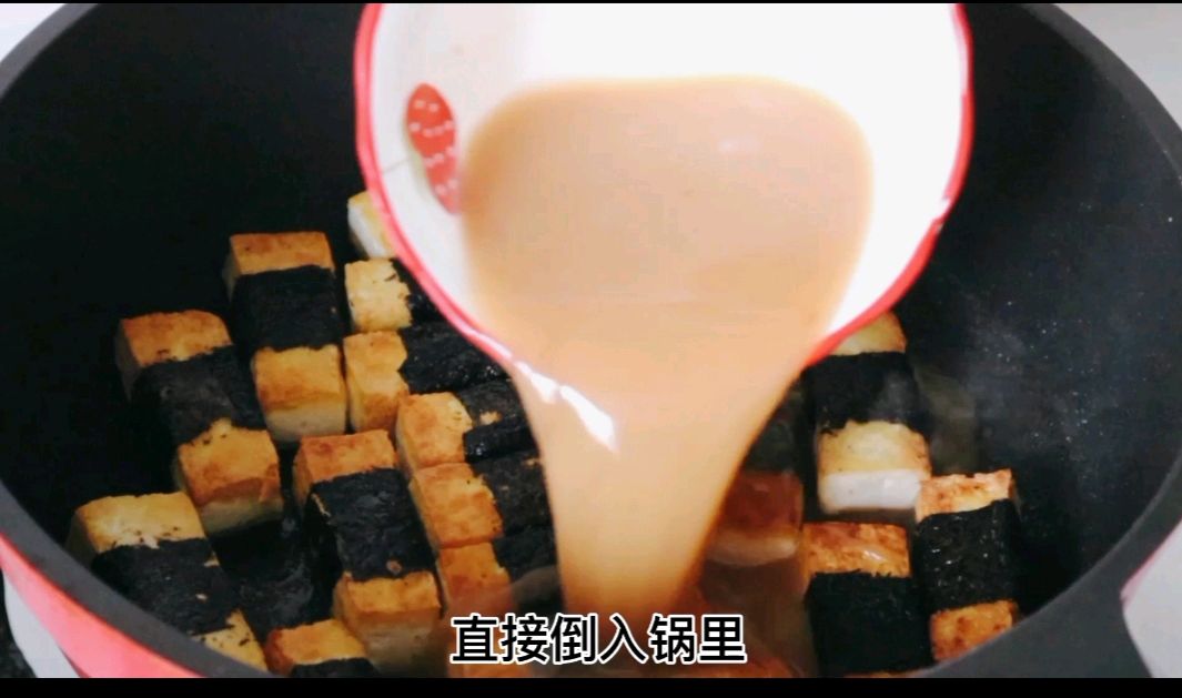 鲍汁蚝油烧紫菜豆腐