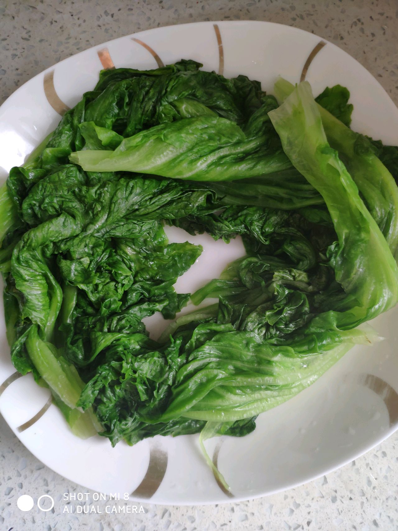 鲍汁耗油蒜蓉生菜