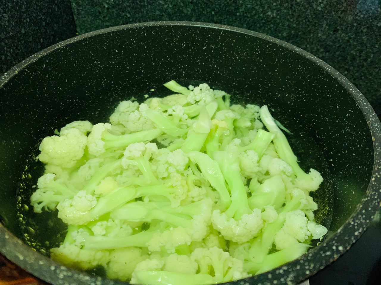 鲍汁蚝油西红柿炒花菜