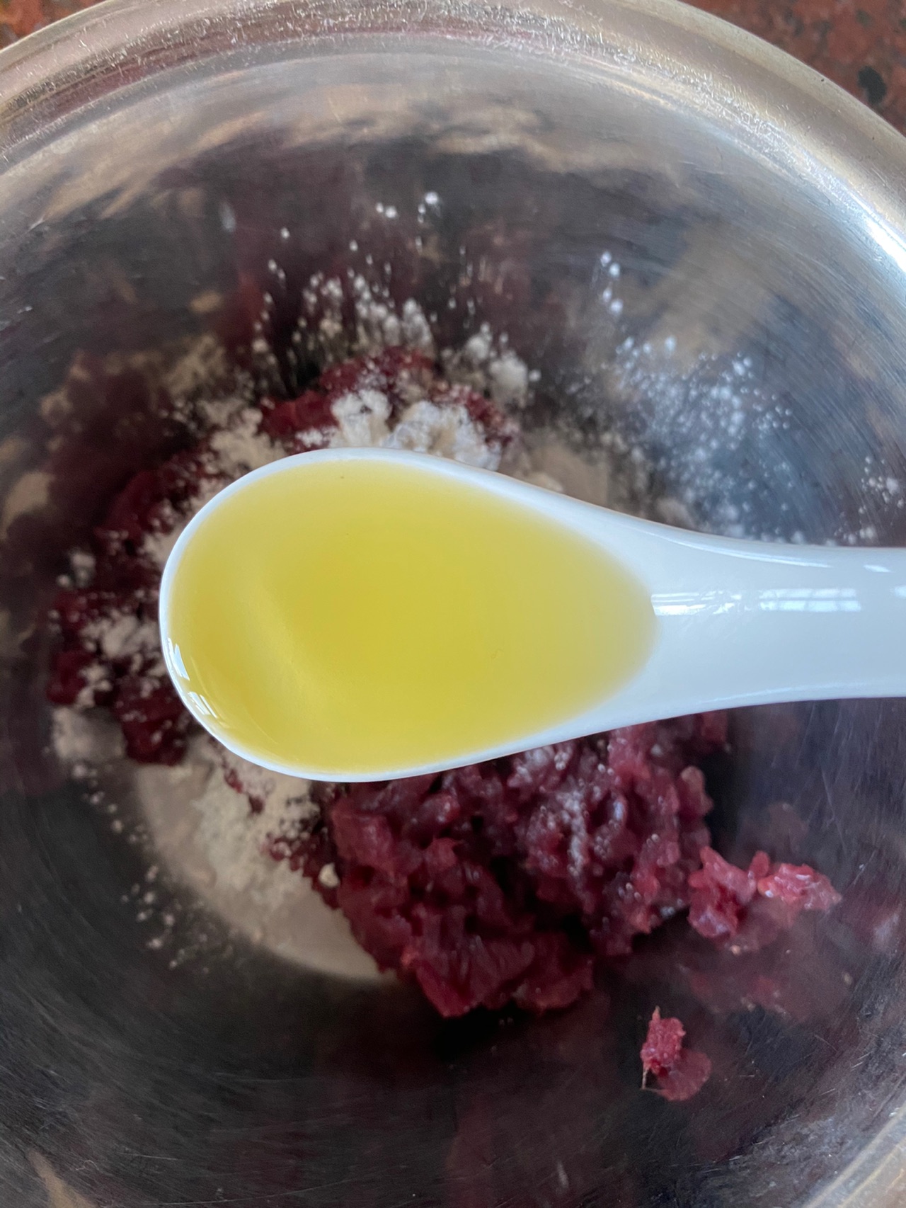 爆汁牛肉包