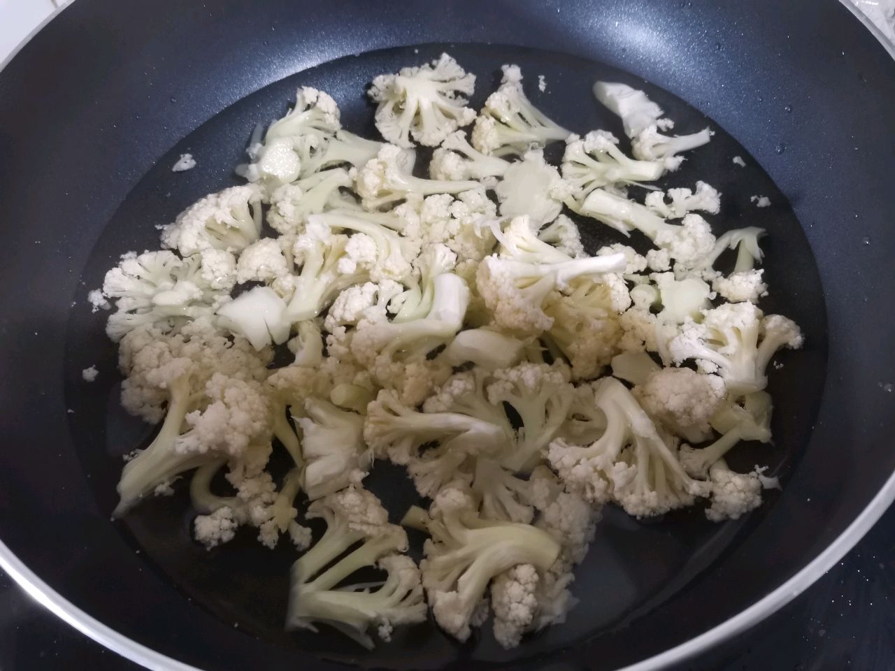 鲍汁肉丝炒花菜