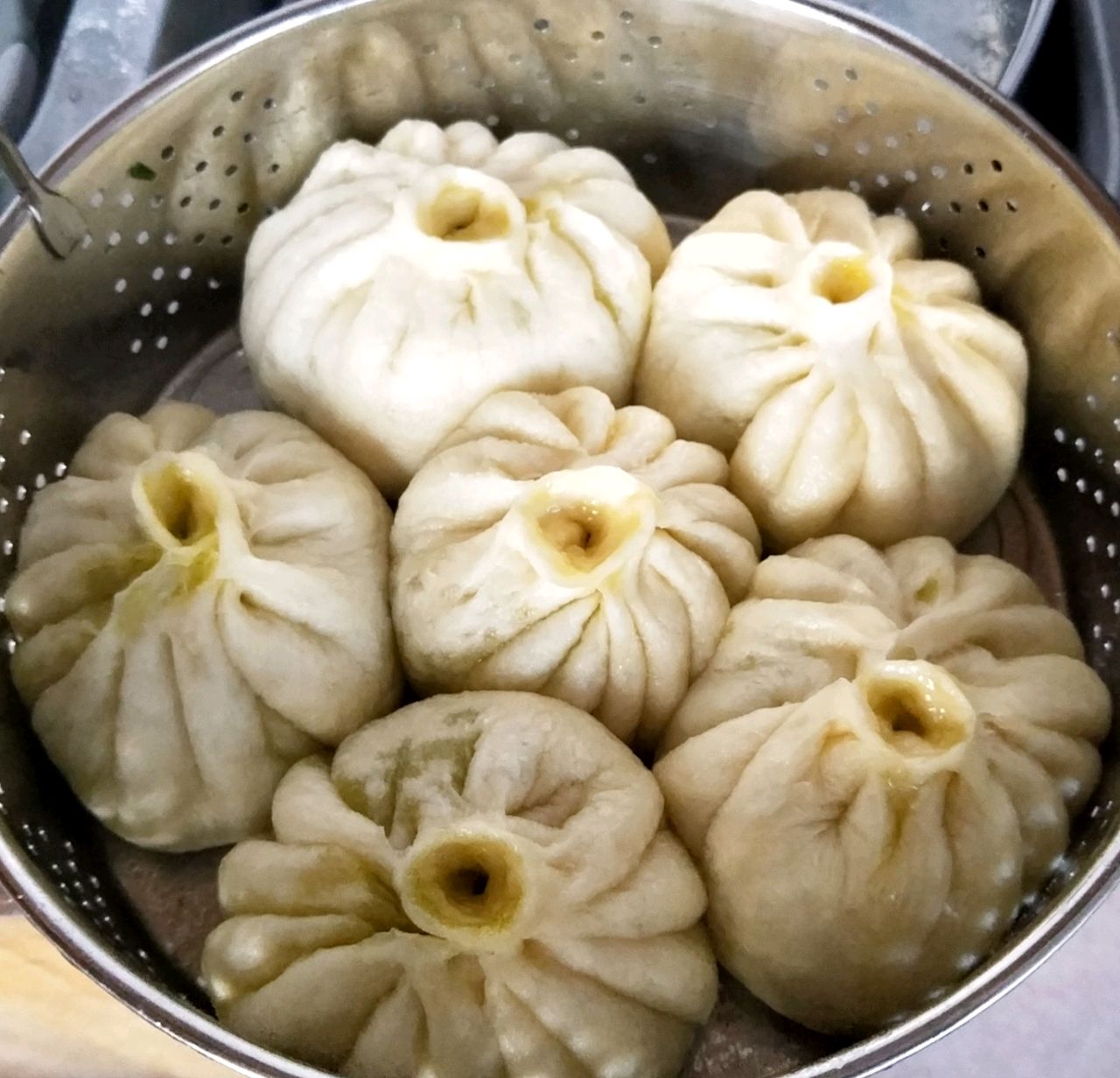 包子～香菇猪肉/韭菜鸡蛋虾仁
